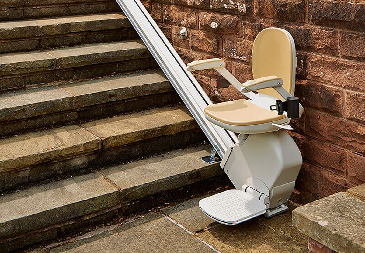 acorn-outdoor-stair-lift